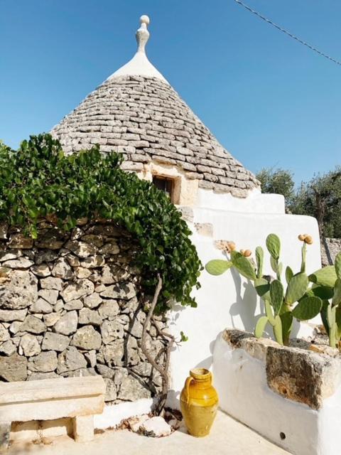 Trulli Paradise Остуни Екстериор снимка