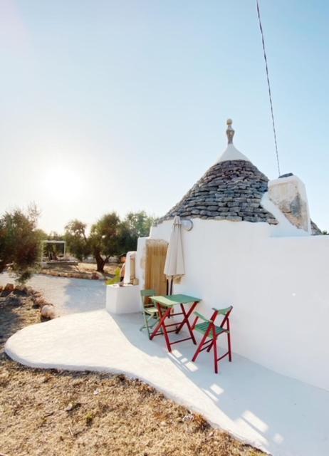 Trulli Paradise Остуни Екстериор снимка